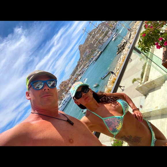 Meet your Posher, Ruby - Picture 1 of 1